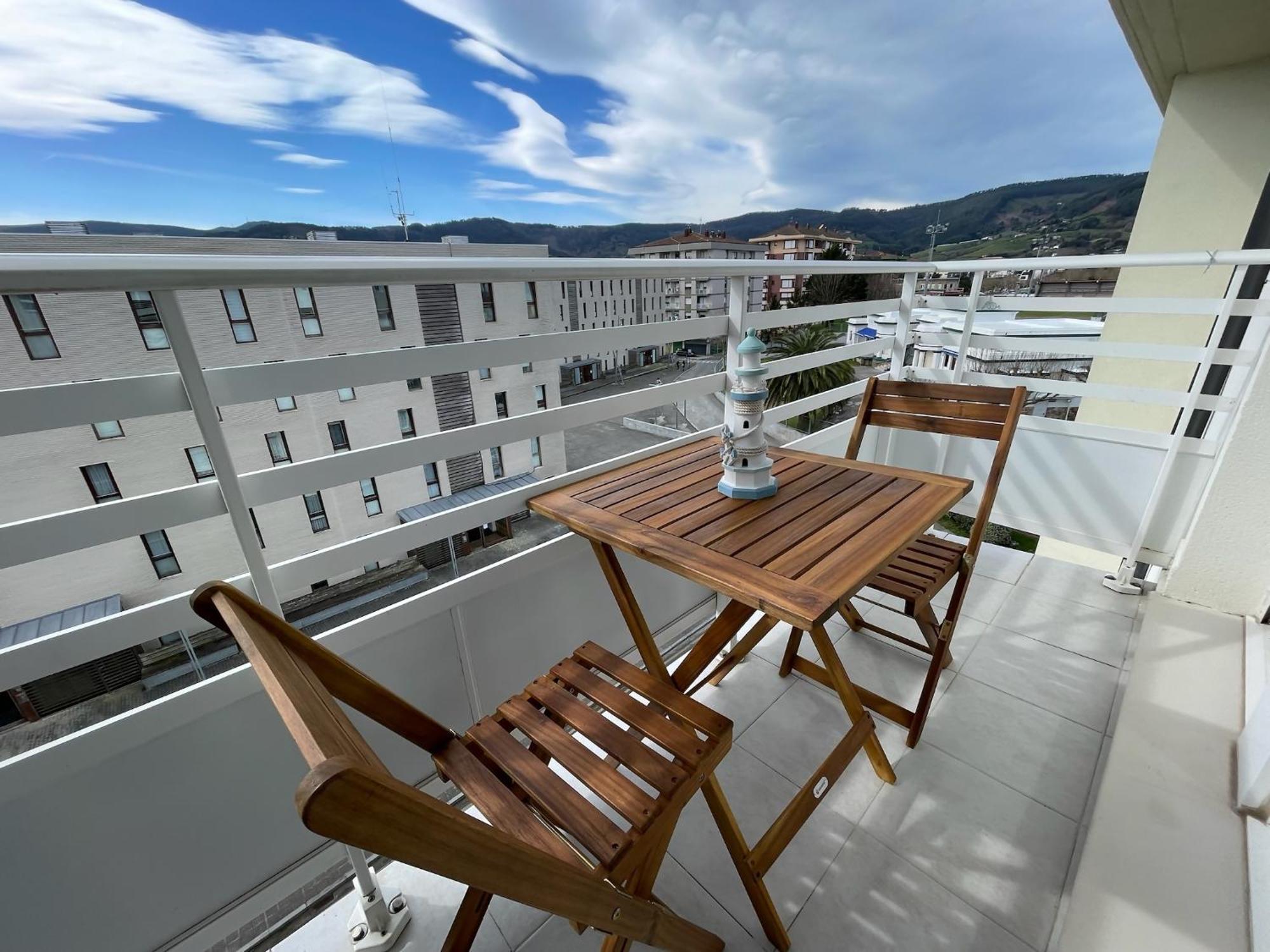 Apartment Atalaya Amplio Piso Cerca Del Mar