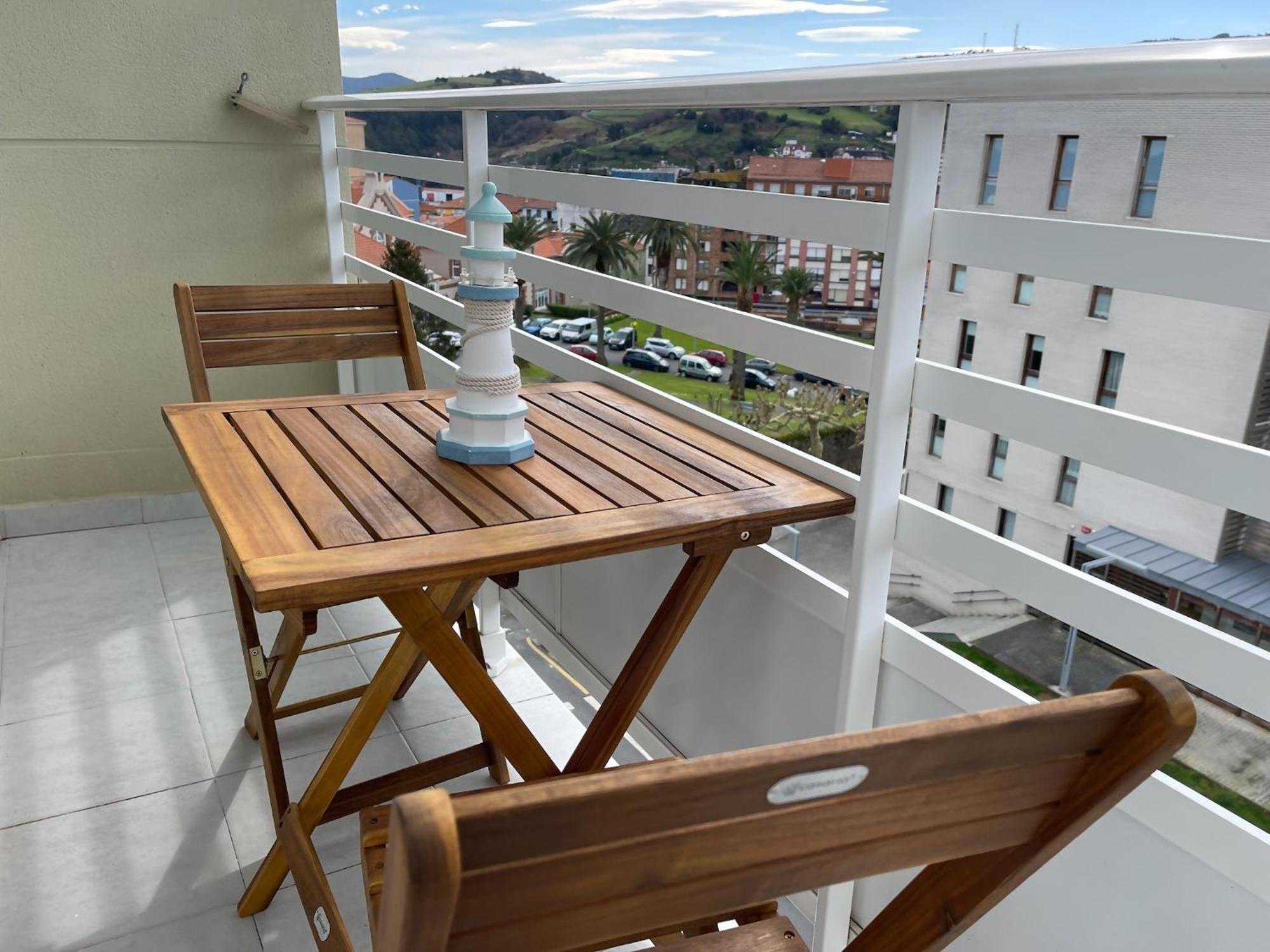 Apartment Atalaya Amplio Piso Cerca Del Mar Bermeo