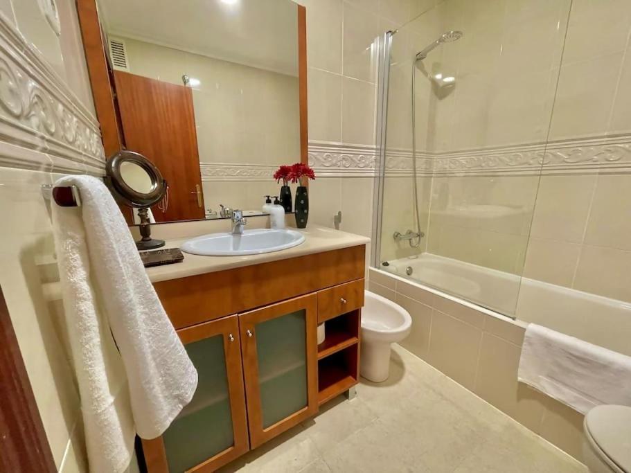 Atalaya Amplio Piso Cerca Del Mar Apartamento
